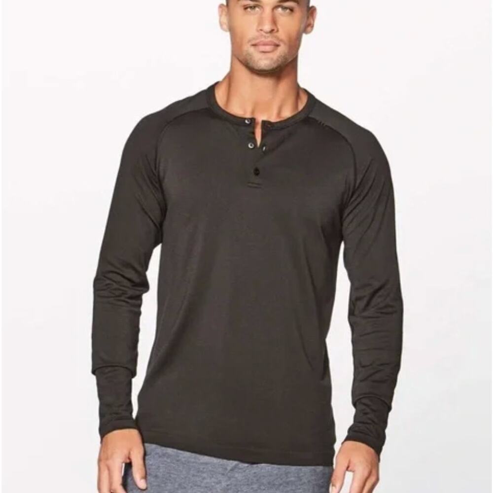 Lululemon Metal Vent Tech Long Sleeve Henley Black XL​